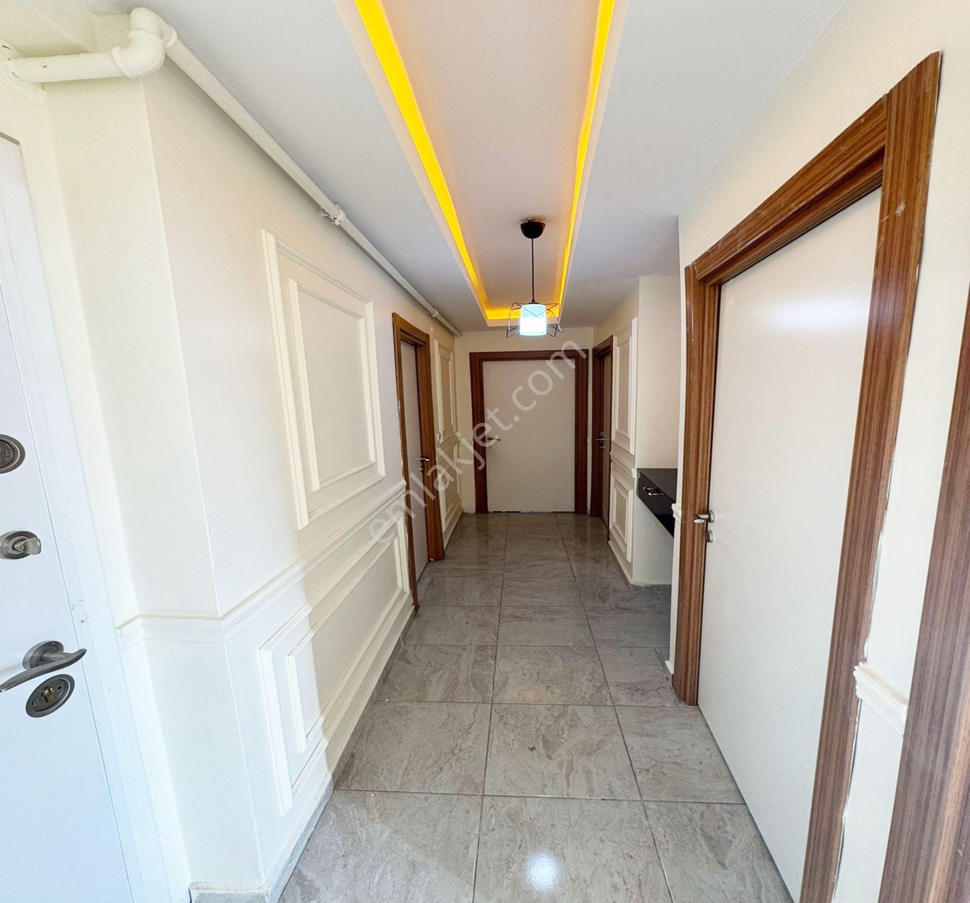 Sedef Gyo'dan Güzelyurt Metrobüs Yanında Acill Satılık Arakat Daire - Görsel 14