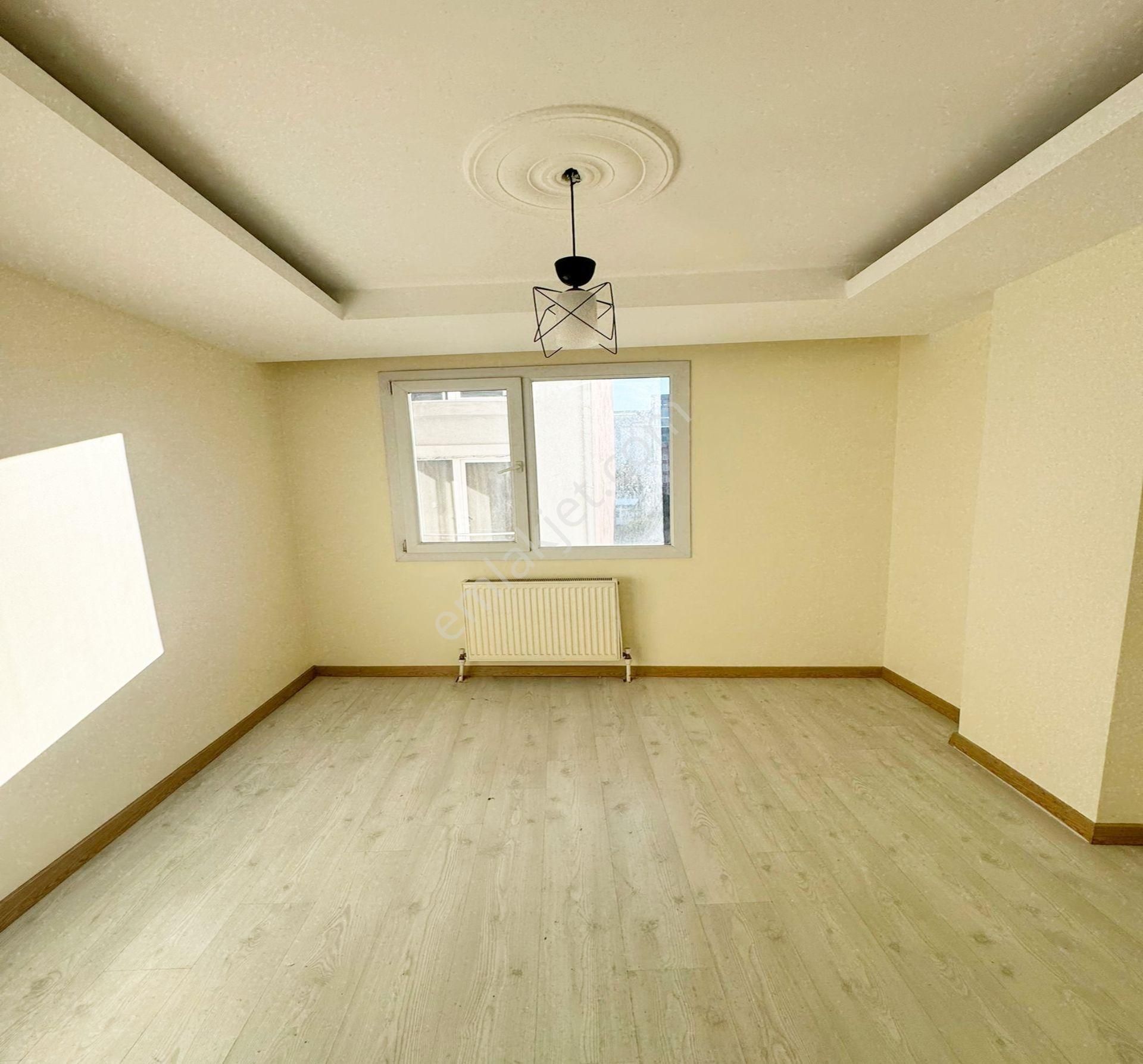 Sedef Gyo'dan Güzelyurt Metrobüs Yanında Acill Satılık Arakat Daire - Görsel 22