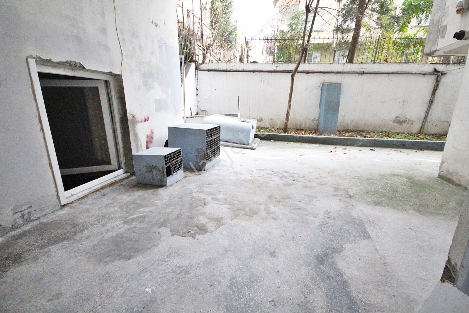 Bakırköy Kartaltepe Satılık Dükkan & Mağaza Kartaltepe Mh 2 Katlı 140m2 Öncephe Kredili Dükkan