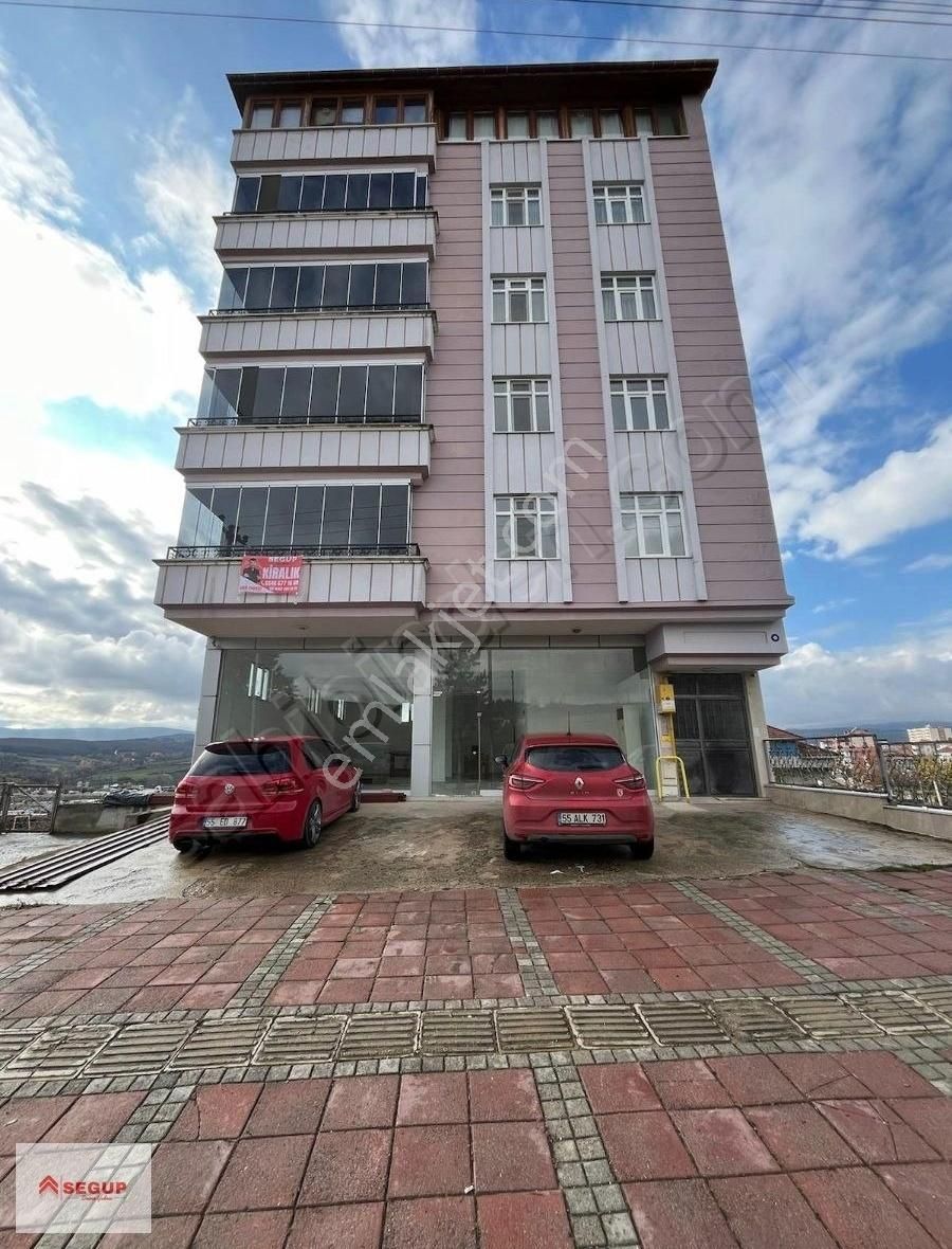 Kavak Bahçelievler Kiralık Daire Samsun Kavak Fatih Sultan Mehmet Caddesi Üzeri 3+1 Kiralık Daire