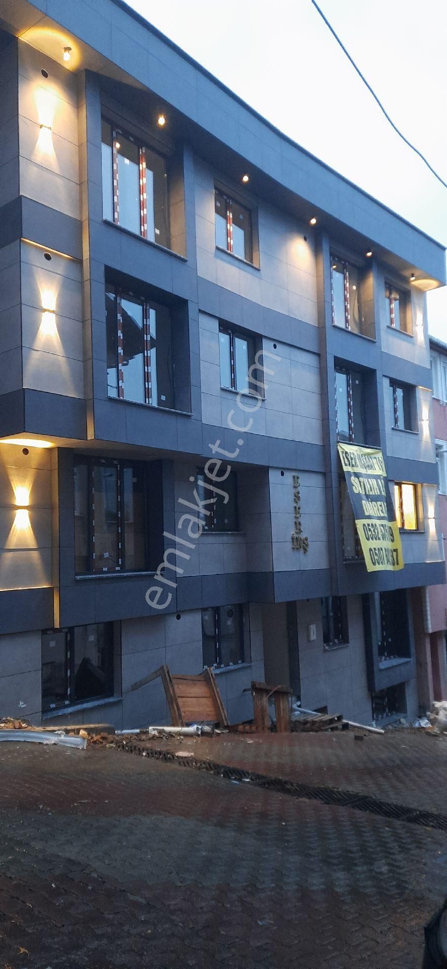 Kağıthane Çeliktepe Satılık Daire Eser İnşaat'tan 4.levent Çeliktepe De Süper Lüks Daire