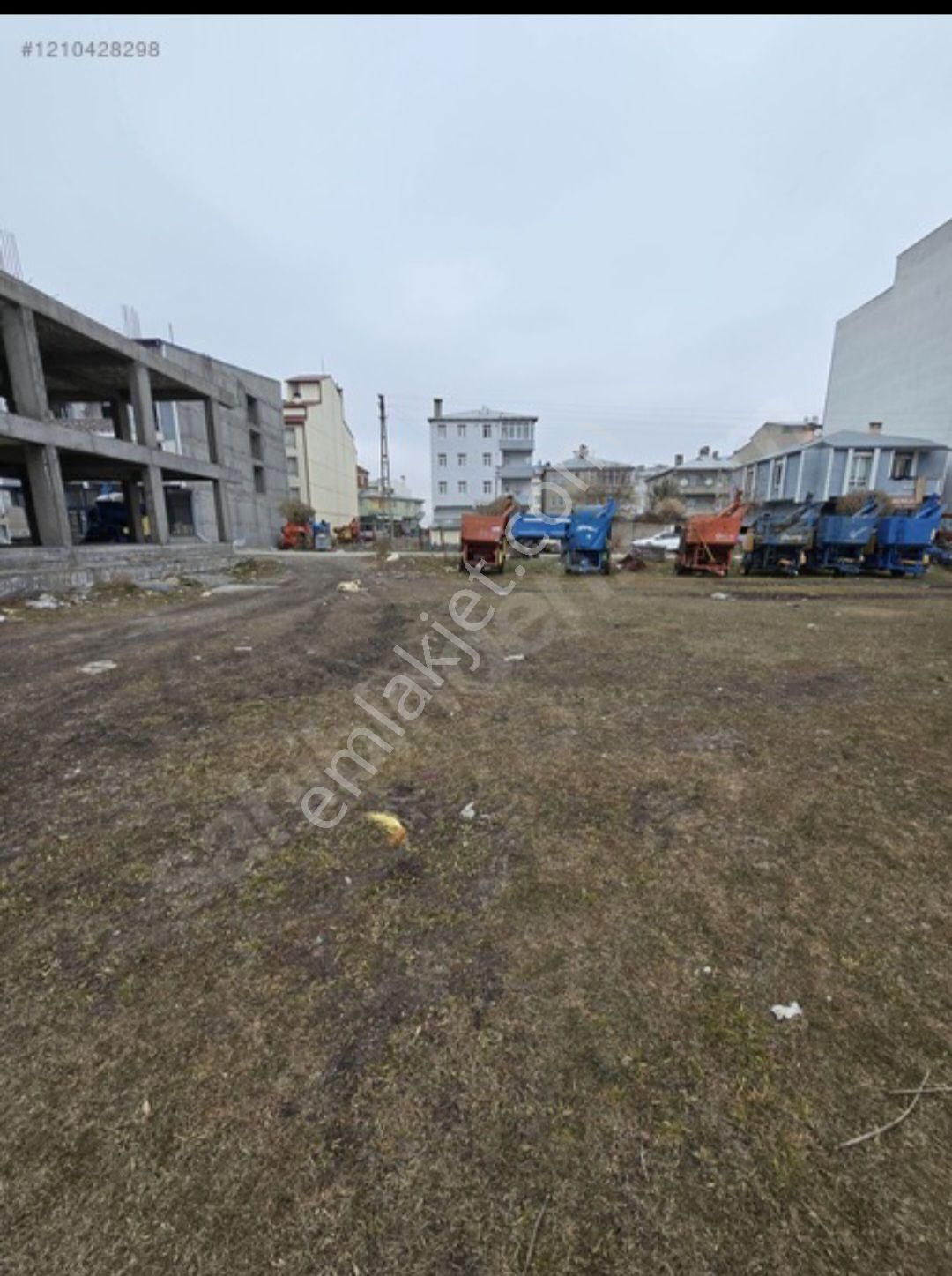 Kars Selım Cumhurıyet Mah. Ticari Konut 350 M² - Görsel 4