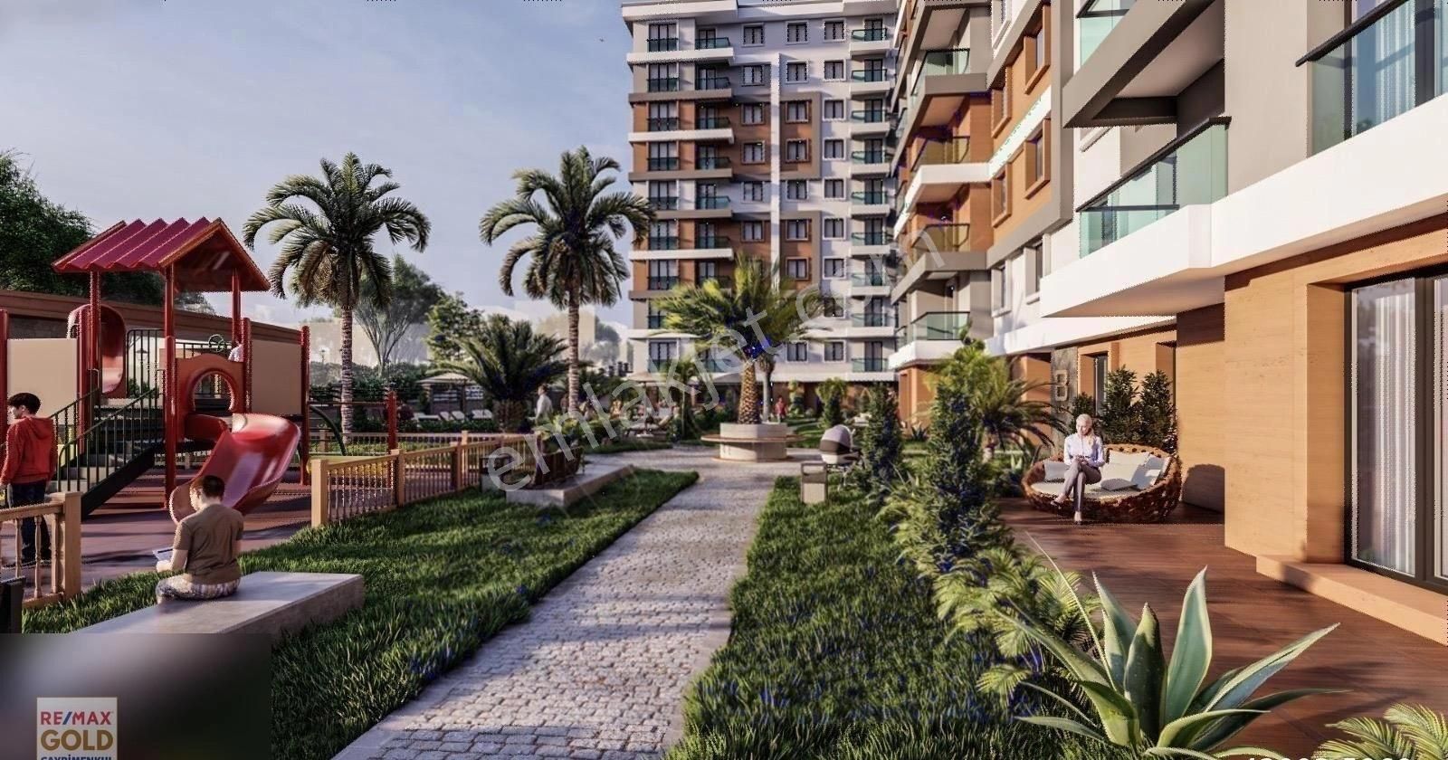 Pendik Çamlık Satılık Daire Kurtköy Çamlık Garden Sitesinde 2+1 Havuz Cepheli Balkonlu Daire