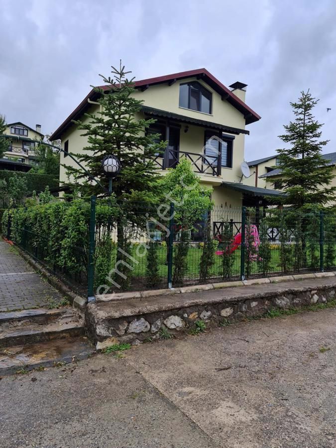 Kartepe Maşukiye Satılık Villa Maşukiye Doğa Evlerinde Satılık Muhteşem Villa