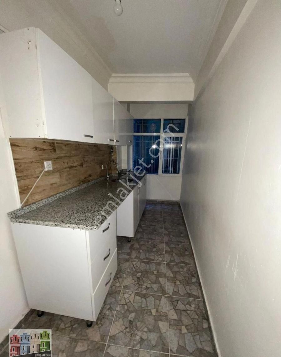 Fatih Balat Kiralık Daire Balatta Kiralık 2+1 Daire