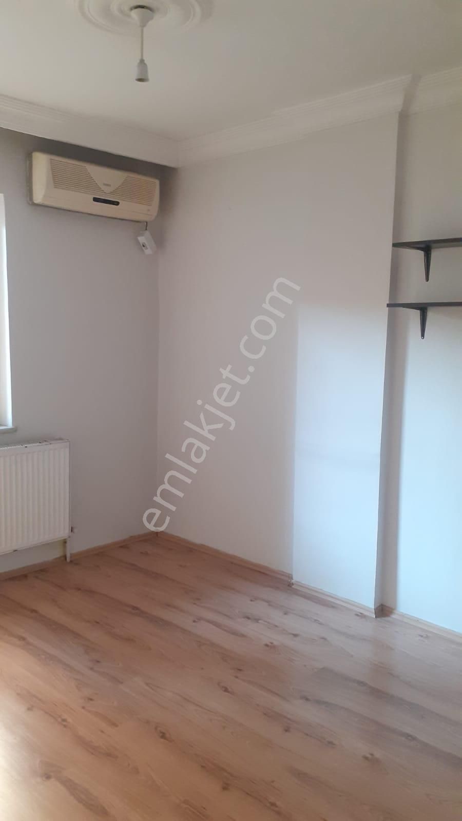 Beyoğlu Kulaksız Kiralık Daire Beyoğlu Kasımpaşa Kulaksız Dutdibi Sokakta Masrafsız Kiralık 2+1 Yüksek Giriş - Sözgen'den - 265k