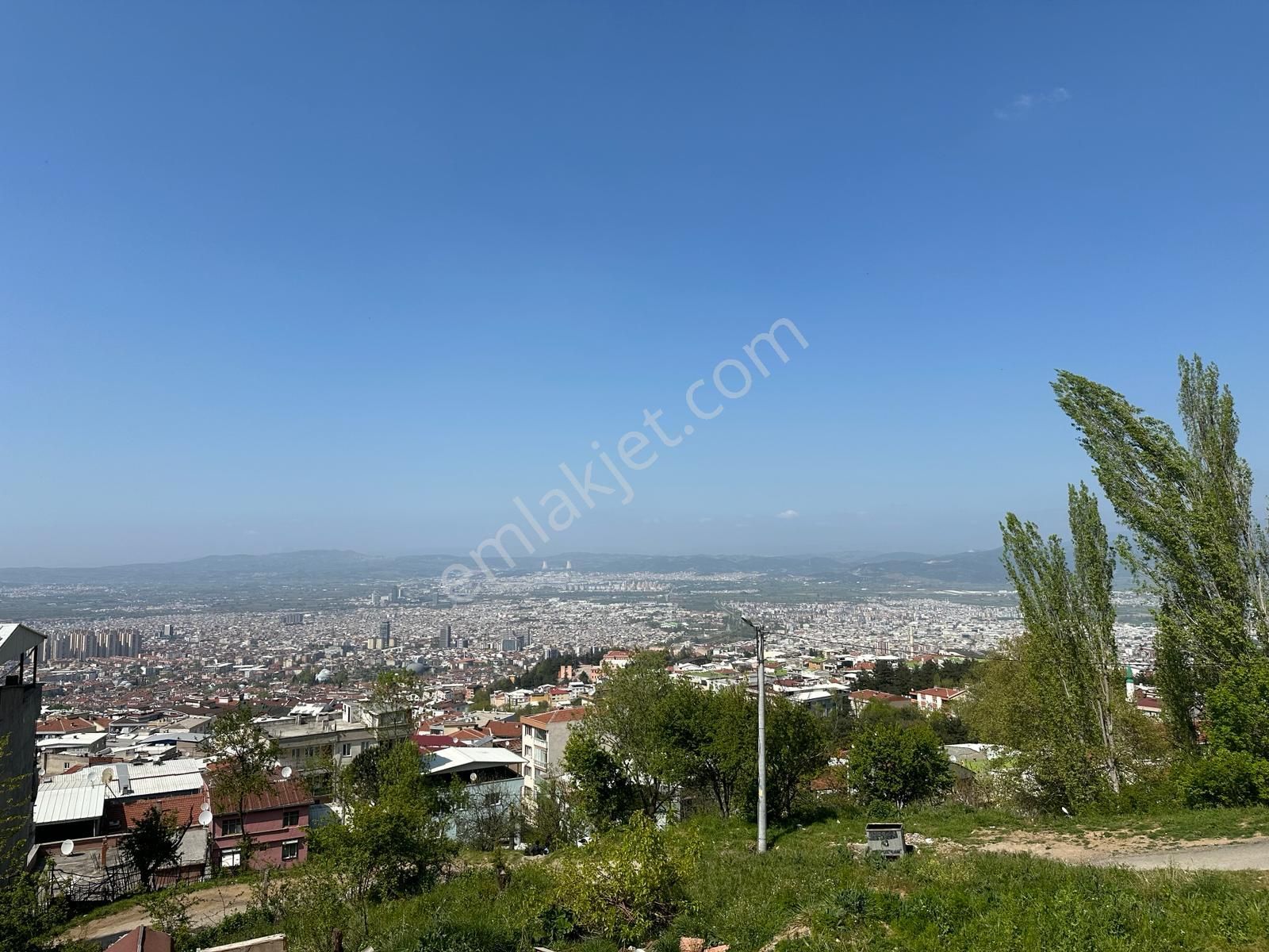 Yıldırım Teferrüç Satılık Tarla Bursa Merkez Teferrüçte 120 M² Manzaralı Satılık Arsa