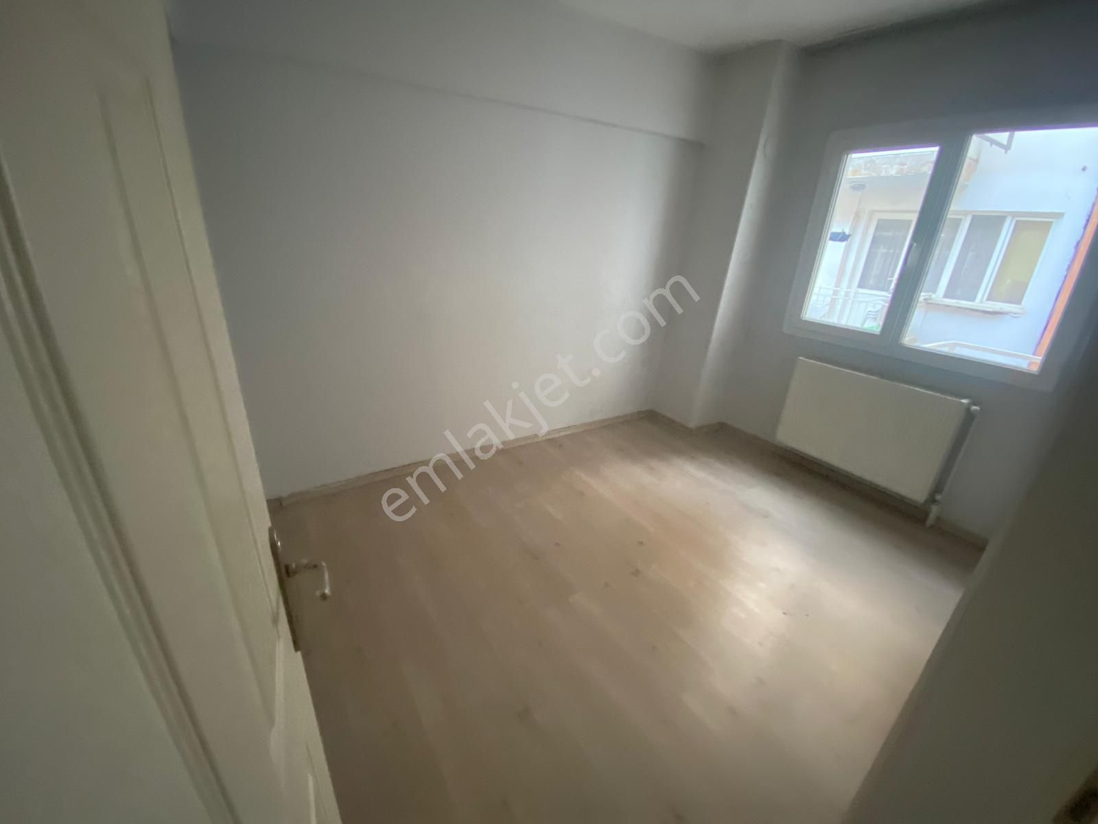 Acil Üçyol Meydan Yakını Bahçelievler Mahde 3+1 120m2 D.gazlı Arakat Ayrı Mutfak Ferah Daire - Görsel 10