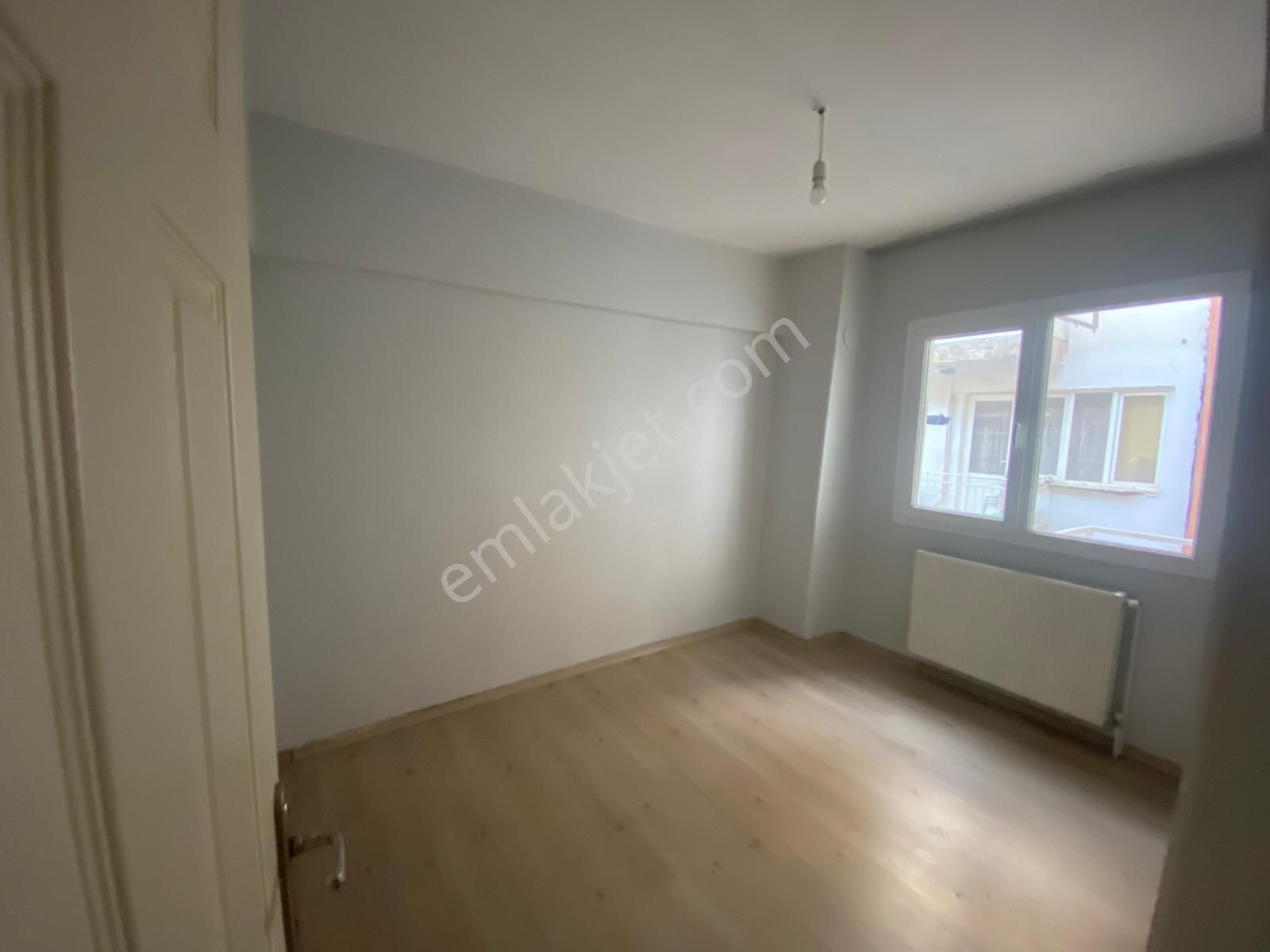 Acil Üçyol Meydan Yakını Bahçelievler Mahde 3+1 120m2 D.gazlı Arakat Ayrı Mutfak Ferah Daire - Görsel 11