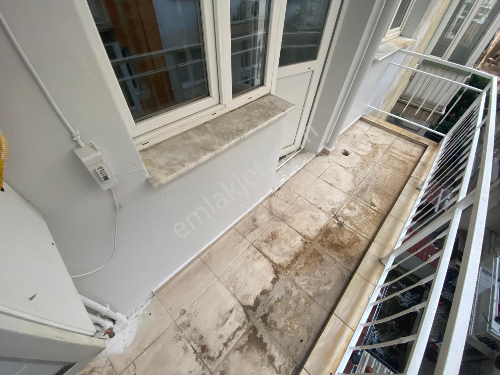 Acil Üçyol Meydan Yakını Bahçelievler Mahde 3+1 120m2 D.gazlı Arakat Ayrı Mutfak Ferah Daire - Görsel 27