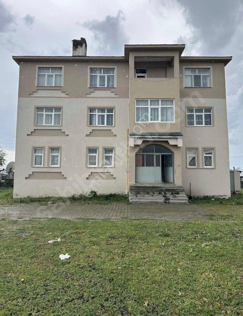 Selim Cumhuriyet Satılık Daire Satılık 1050 M² Arsa Ve 180 M² 3 Katlı Bina