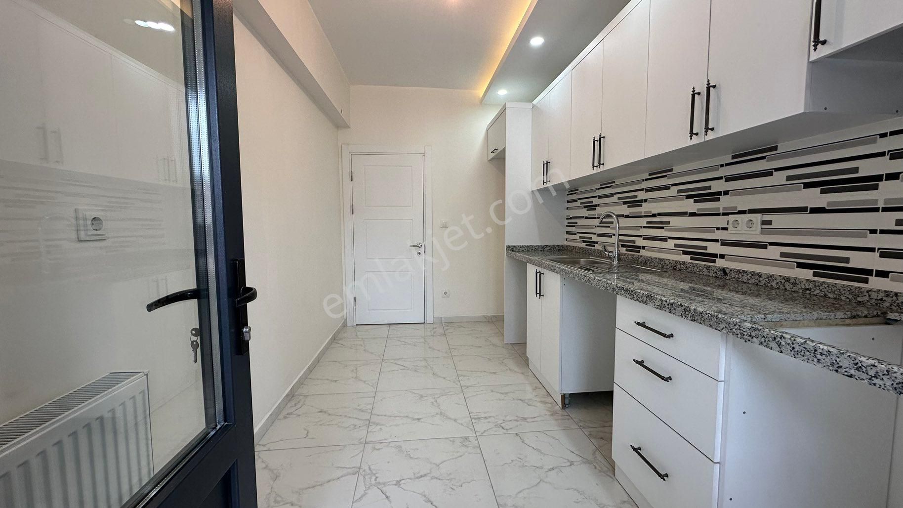 Başokur’dan Bahçelievler Şirinevler Mh Otoparklı 4+1 Dubleks - Görsel 6