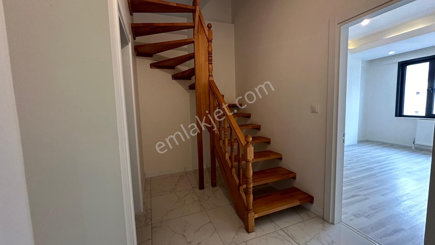 Başokur’dan Bahçelievler Şirinevler Mh Otoparklı 4+1 Dubleks - Görsel 14