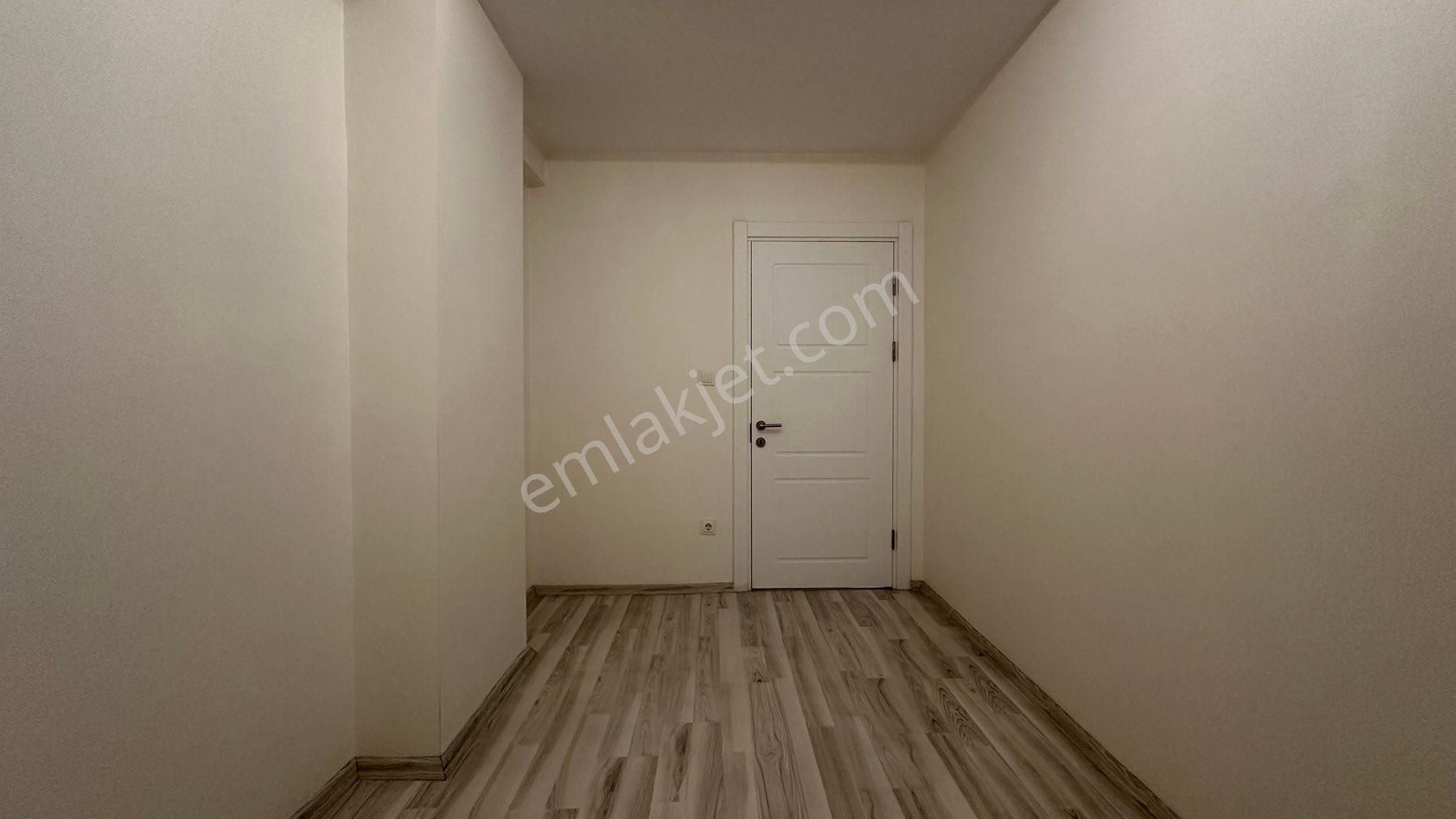 Başokur’dan Bahçelievler Şirinevler Mh Otoparklı 4+1 Dubleks - Görsel 16