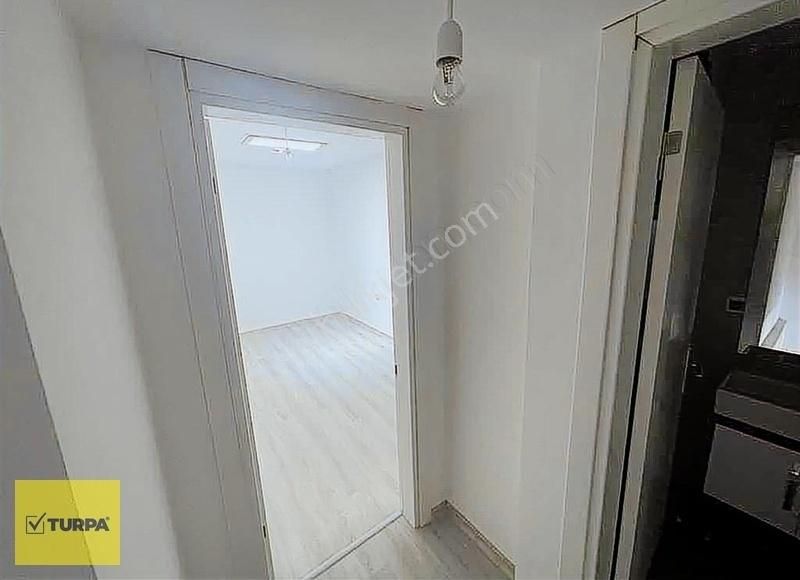 Balçova Çetin Emeç Satılık Daire Turpa Balçovadan Otoparklı 1+1 Loft Satılık Daire