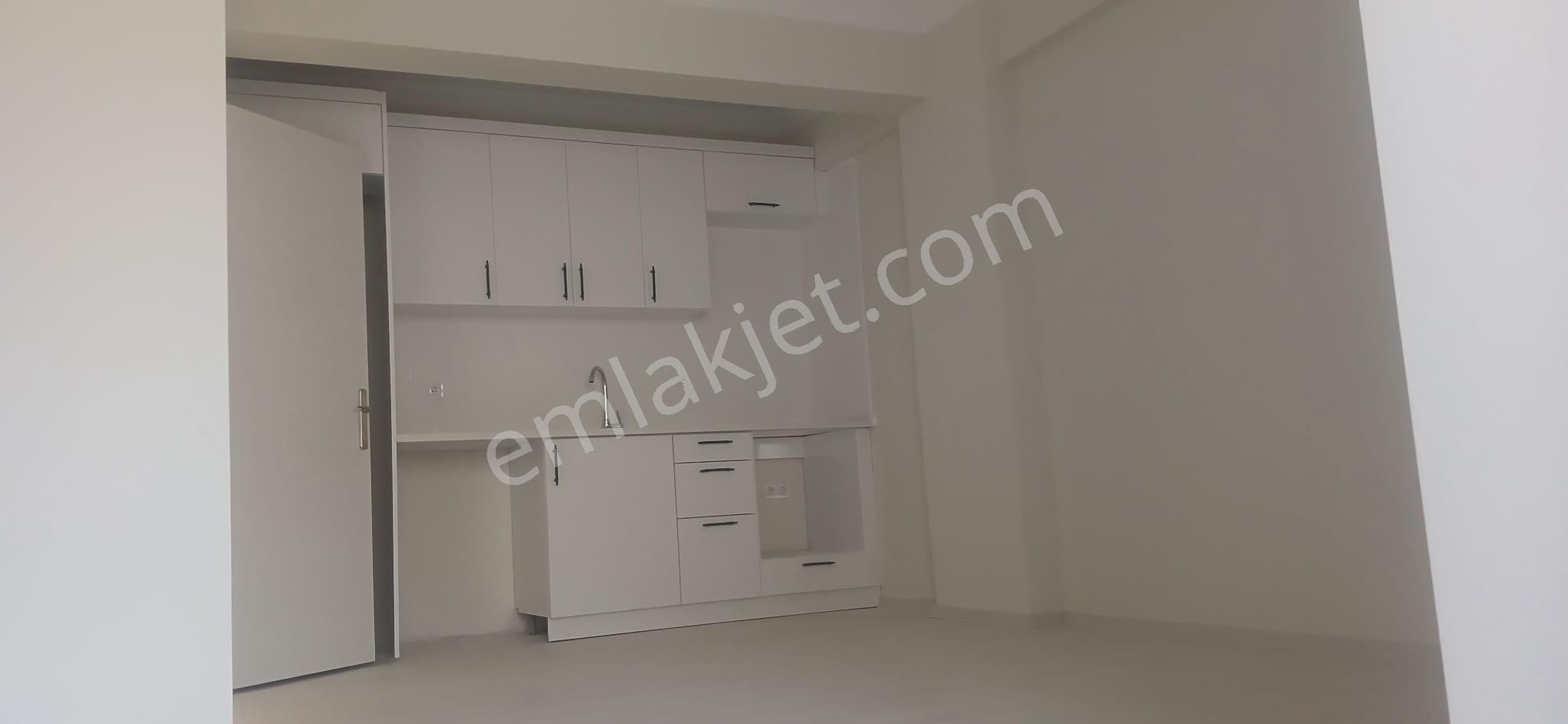 Kemalpaşa Atatürk Kiralık Daire Kemalpaşa Atatürk'te Kiralık 1+1 Daire