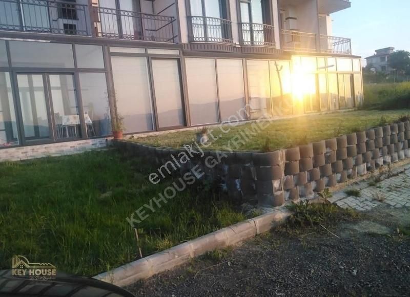 Süleymanpaşa Kumbağ Satılık Daire Key House'tan Kumbağ'da Deniz Manzaralı Eşyalı 1+1 Satılık Daire