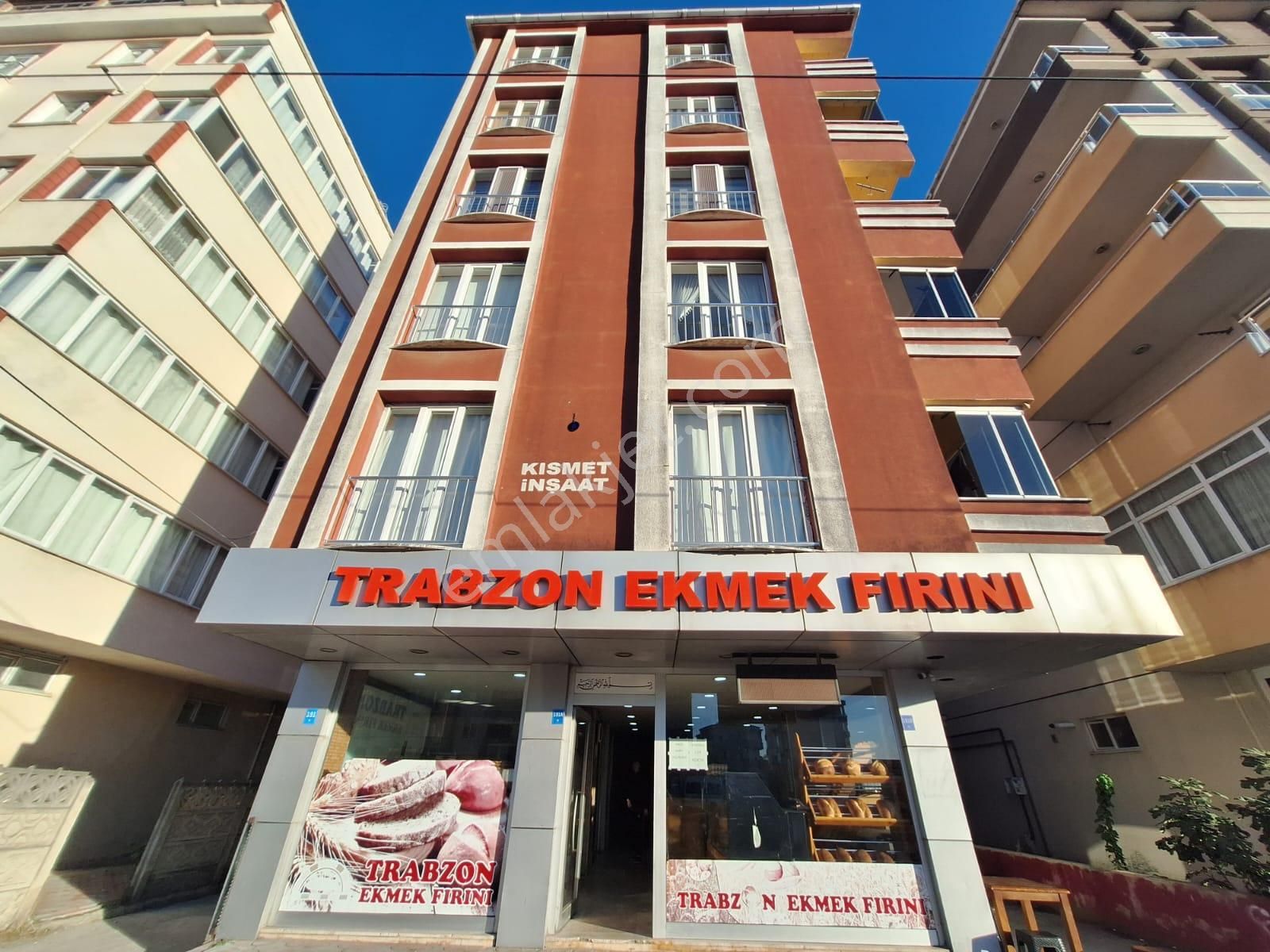 Çerkezköy Fevzi Paşa Kiralık Daire Eryıldız Emlaktan Kiralık Fevzipaşa'da İskanlı Kombili Ankastreli Lüx 2+1