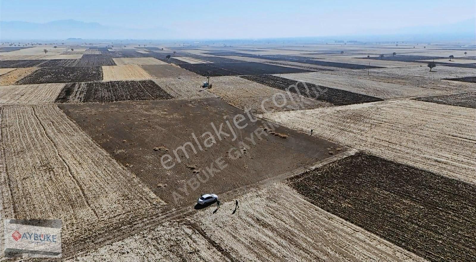 Serinhisar Cumhuriyet Satılık Tarla Bölge Trafik Altında 7507 M2 Arazi