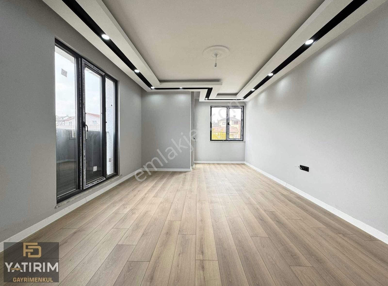 Darıca Bağlarbaşı Satılık Daire Tuzla Caddesi Yakını Sıfır 4+1 200 M² Asansörlü Çatı Dubleks