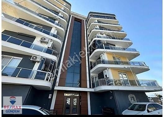 Menemen İstiklal Satılık Daire Menemen Kent2dehavuzlu Sitede Satılık Daire