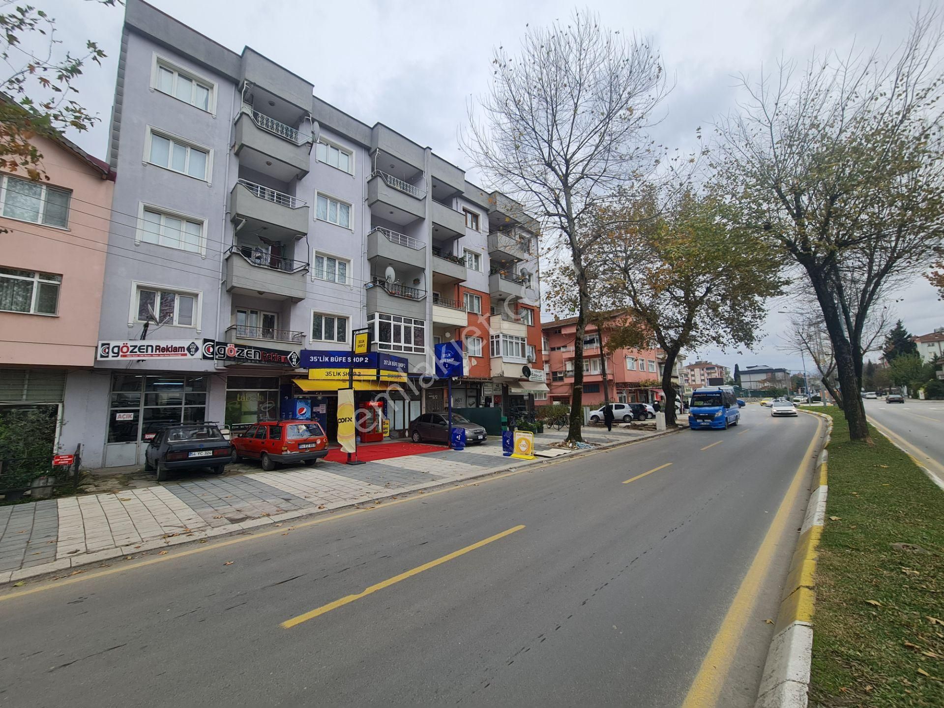 Adapazarı Şeker Satılık Daire Remax Mavi'den İstiklal Mah. Dsi Kavşağında 3+1 130 M² Daire