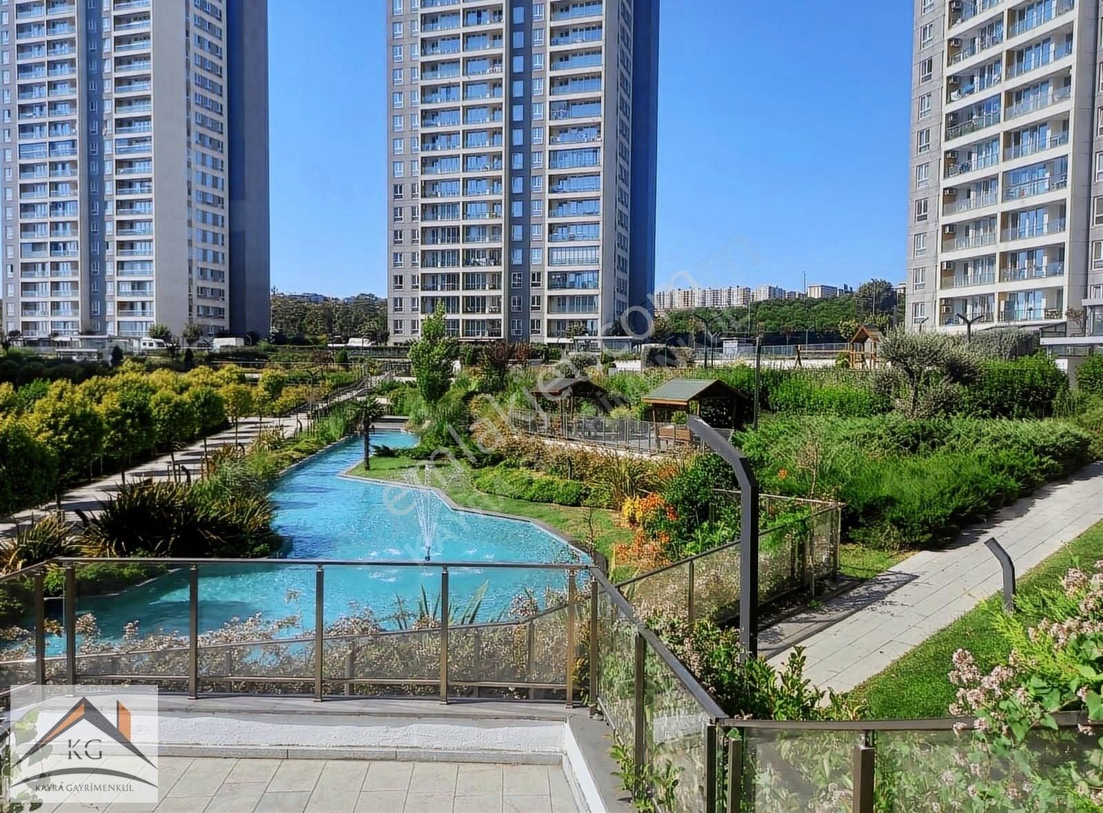 Avcılar Yeşilkent Satılık Daire Göl Panorama Sitesi Kısa Bloklarda Kelepirr 3+1 Daire