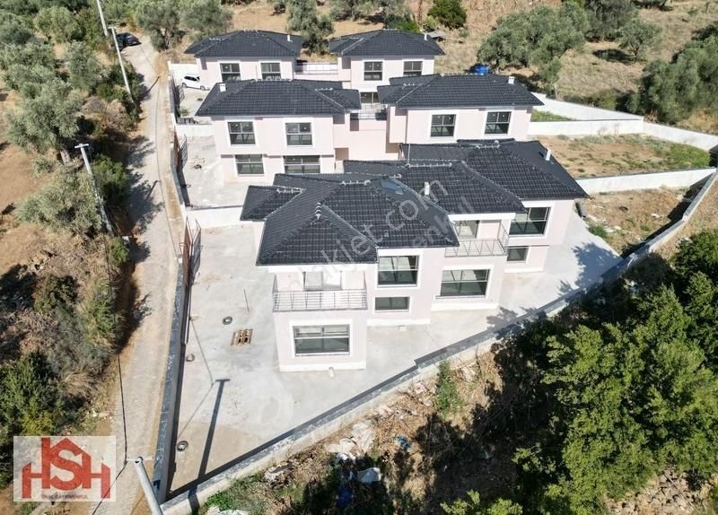 Ödemiş Mursallı Satılık Villa Şehir Merkezine 5 Km Mesafede 150 M2 Sıfır Satılık Villa