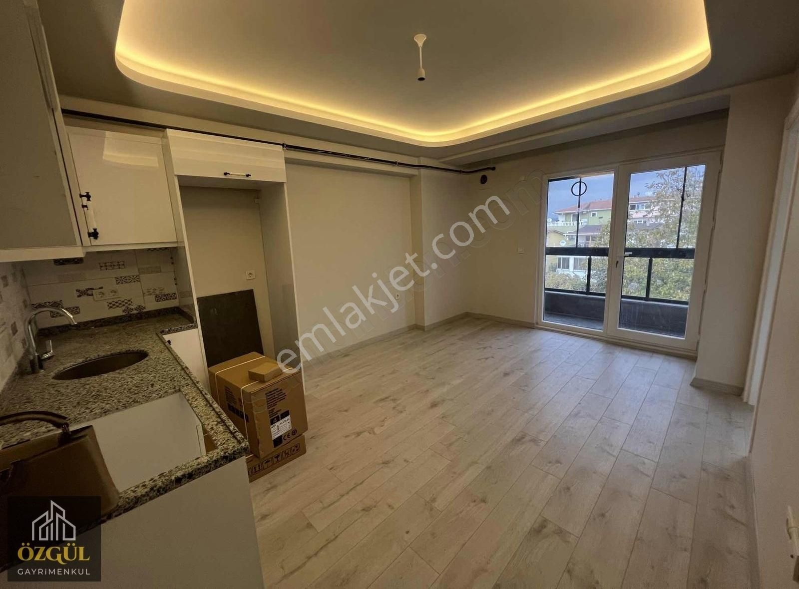 Süleymanpaşa Değirmenaltı Kiralık Daire Özgülden Değirmenaltında Denize Bir Sokak Sıfır 1+1