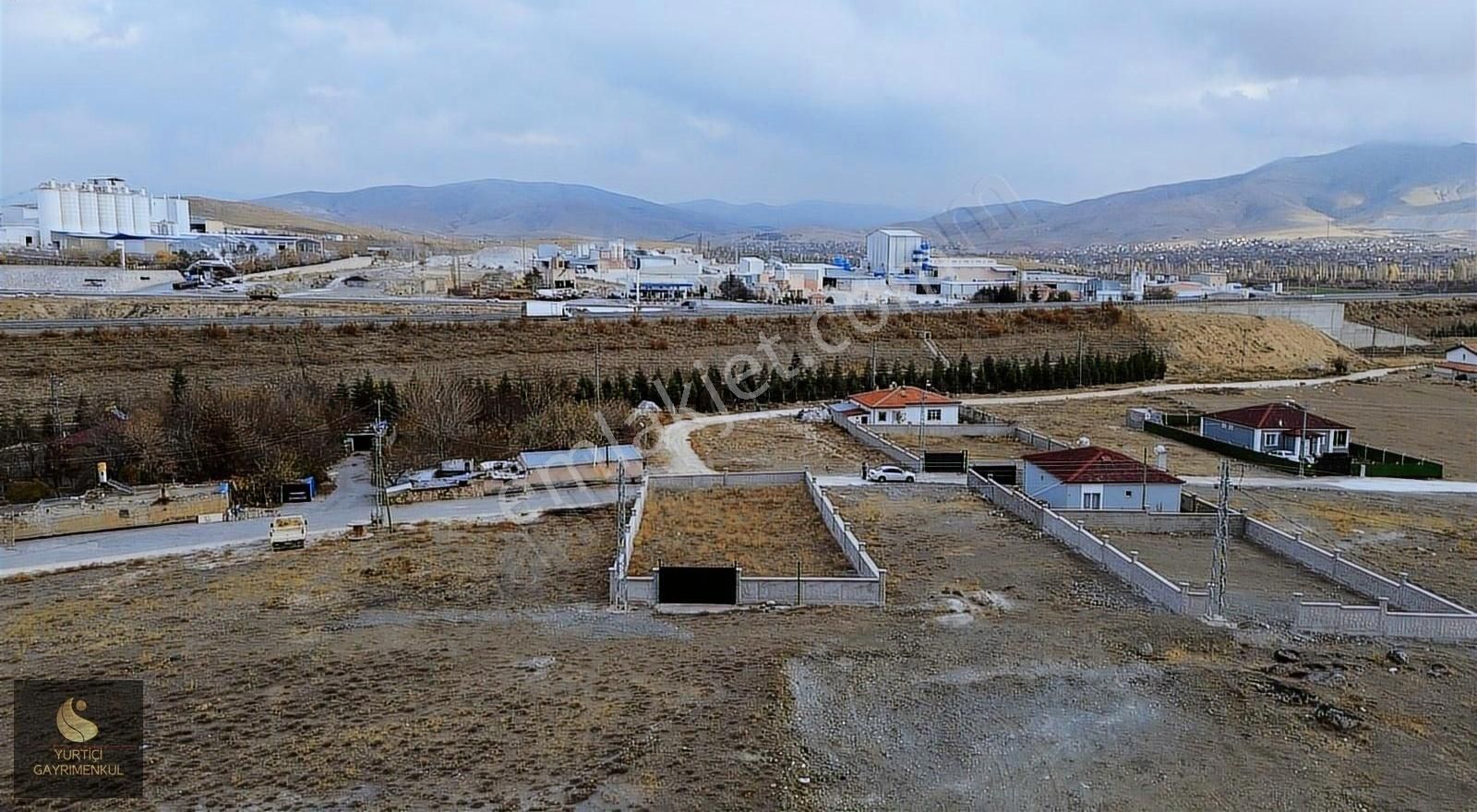 Niğde Merkez Aktaş Bld. (Yeni) Satılık Villa İmarlı 'yurtiçi Gayrimenkul Aktaş Yenide 607m2 İki Yola Cepheli Arsa