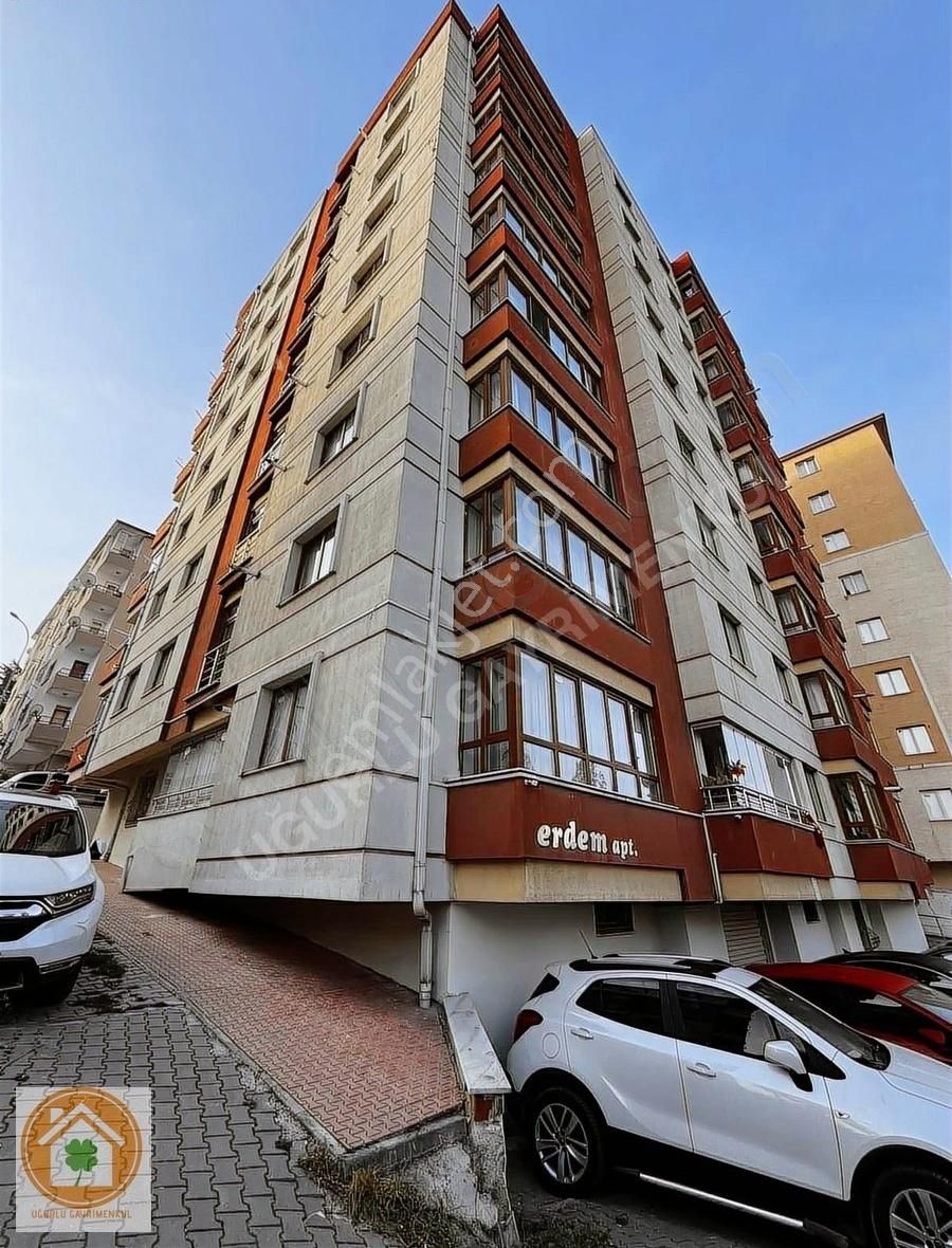 Odunpazarı Alanönü Satılık Daire Uğurlu'dan Alanönü Adliye Ana Kapı Karşısı 2+1 110m² Daire