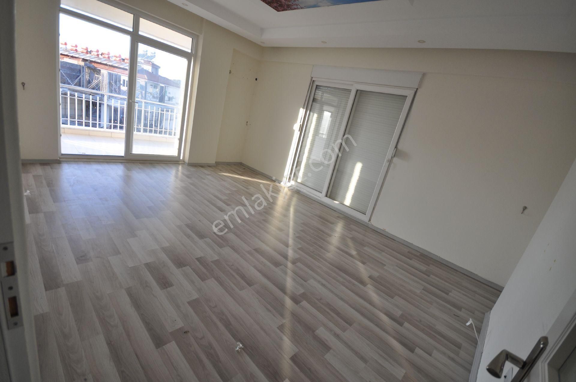 Manavgat Sarılar Satılık Daire Sarilar Çamlikta Satilik Lùx 2+1 120 M2 Geniş Daire Migros Kavşağina Yakin