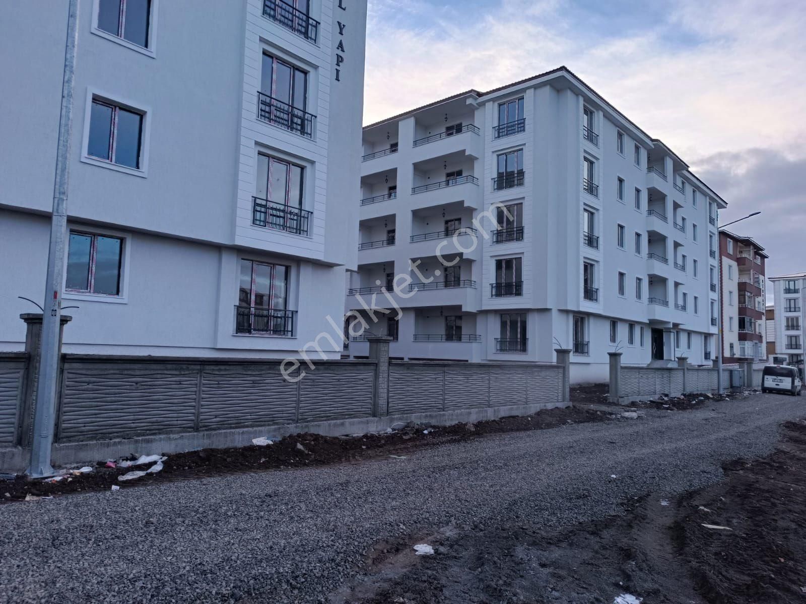 Kars Merkez Yenişehir Satılık Daire Dal Yapı Yenişehir Hazır 3+1 Daire