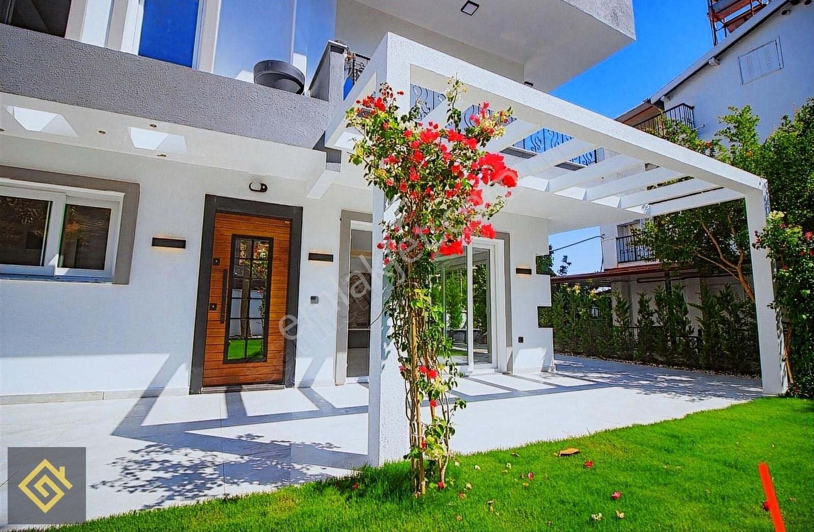 Kuşadası Kadınlar Denizi Satılık Villa Kusadasında Satılık Muhteşem Villa