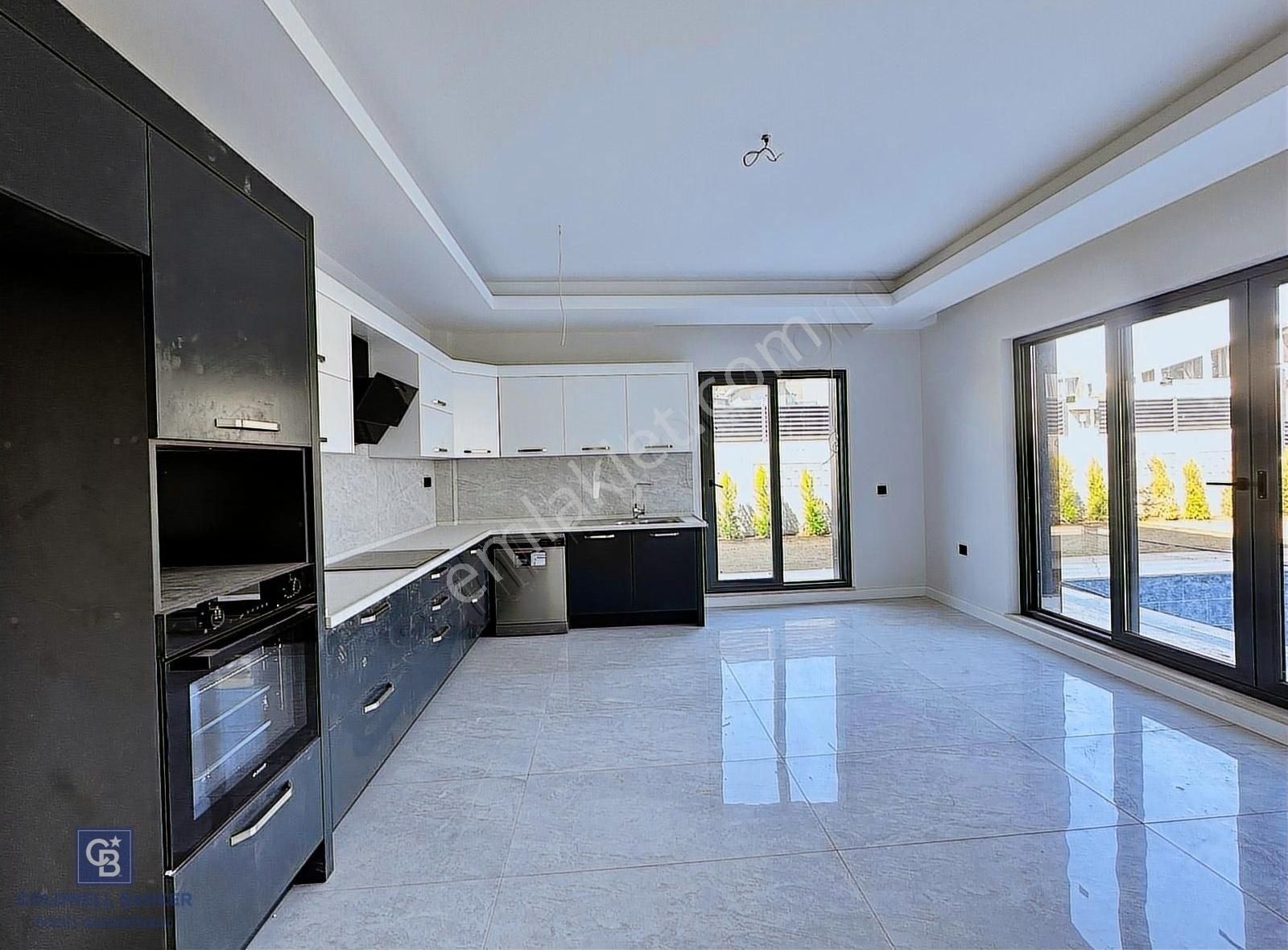 Cb Focus Gümüştepe'de Kapalı Otoparklı Satılık 6+1 Villa - Görsel 4