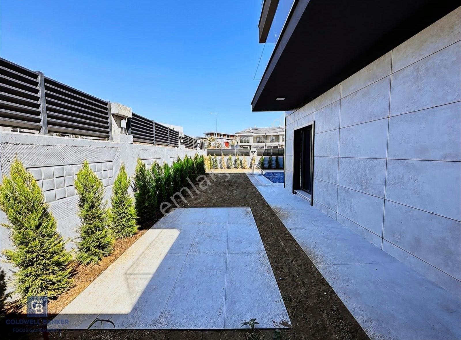 Cb Focus Gümüştepe'de Kapalı Otoparklı Satılık 6+1 Villa - Görsel 31