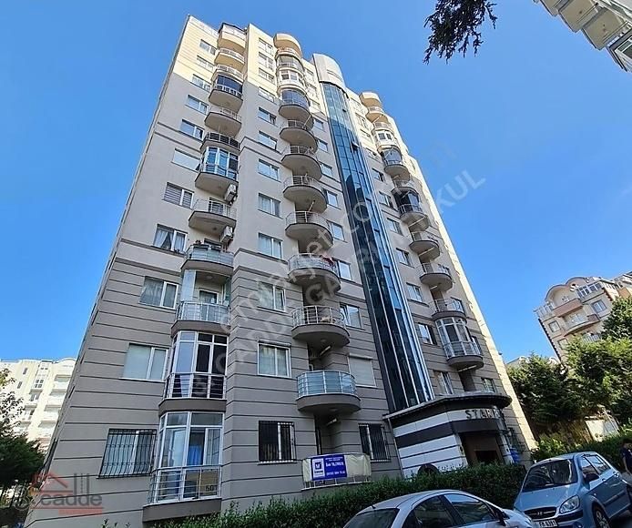 Başakşehir Bahçeşehir 2. Kısım Satılık Daire Bahçeşehir Star Plaza'da Satılık 1+1 Daire