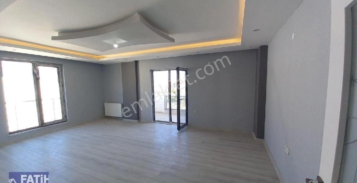 İpekyolu Selimbey Satılık Daire Kale Yolunda Satılık 4+1 Daire 190 M2 Yeni Yapı