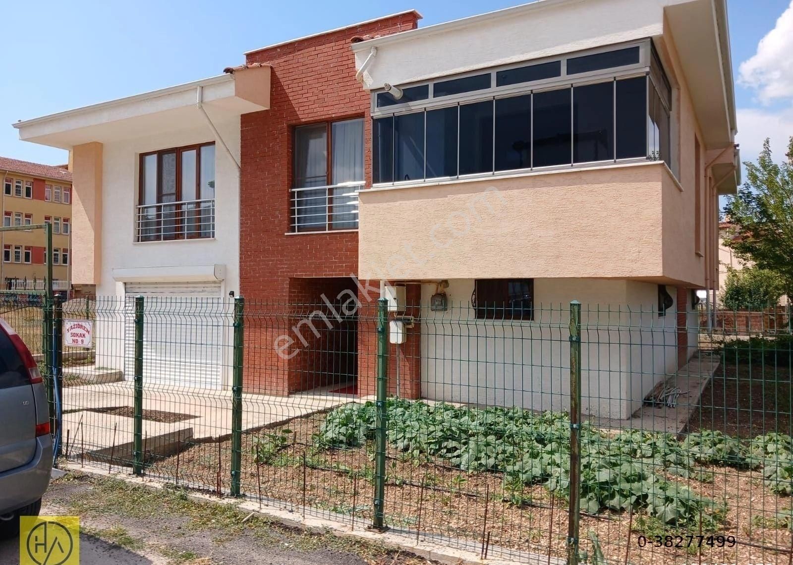 Odunpazarı Gündoğdu Satılık Villa Gündoğdu Mah. Satılık 4+1 Bahçeli Villa / Müstakil Ev