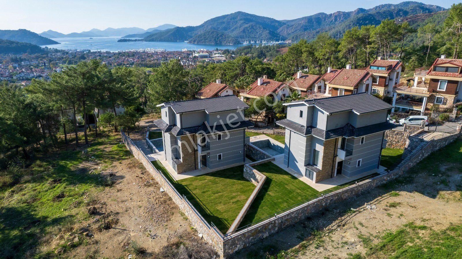 Fethiye Göcek Satılık Villa İmarlı Göcekte Lüks 5+1 Deniz Manzaralı 511 M2arsa İçinde