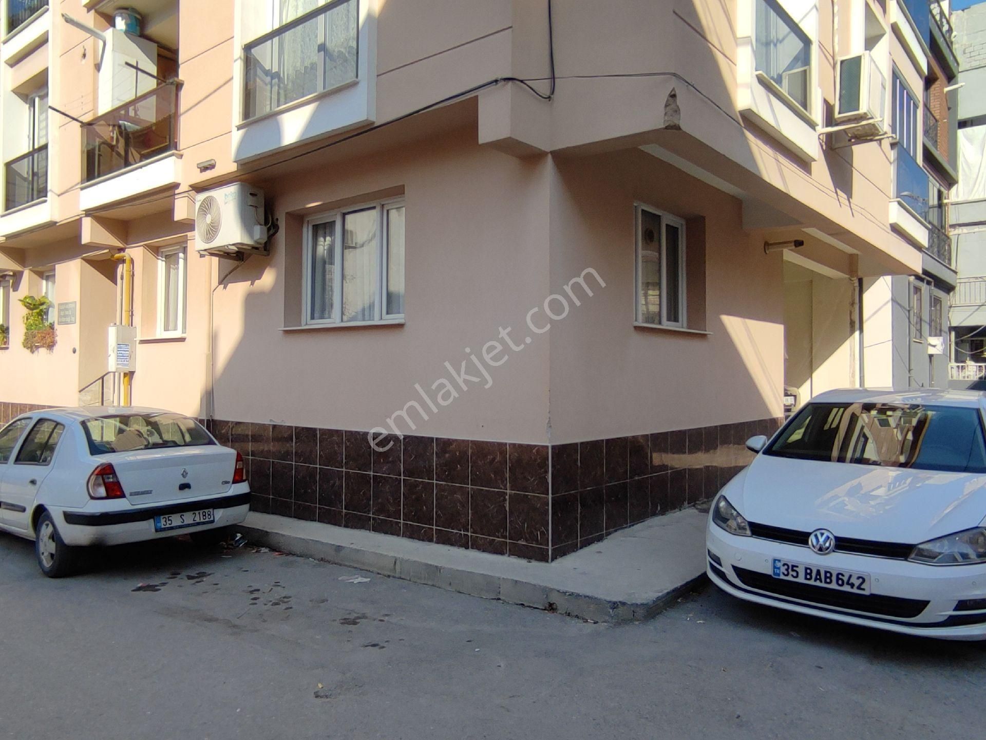 Buca Kozağaç Kiralık Daire Kozağaç Merkezde Kiralık 1+1 Yüksek Giriş D.gazlı Eşyalı Daire