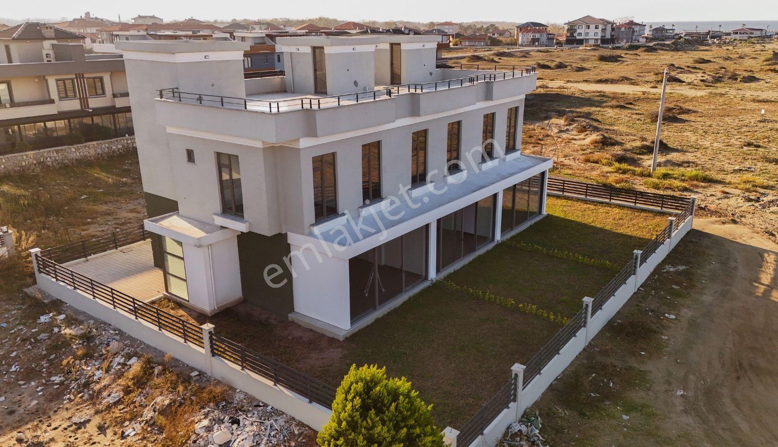 Karasu Yenimahalle'de Satılık Full Deniz Manzaralı Sıfır Villa - Görsel 31