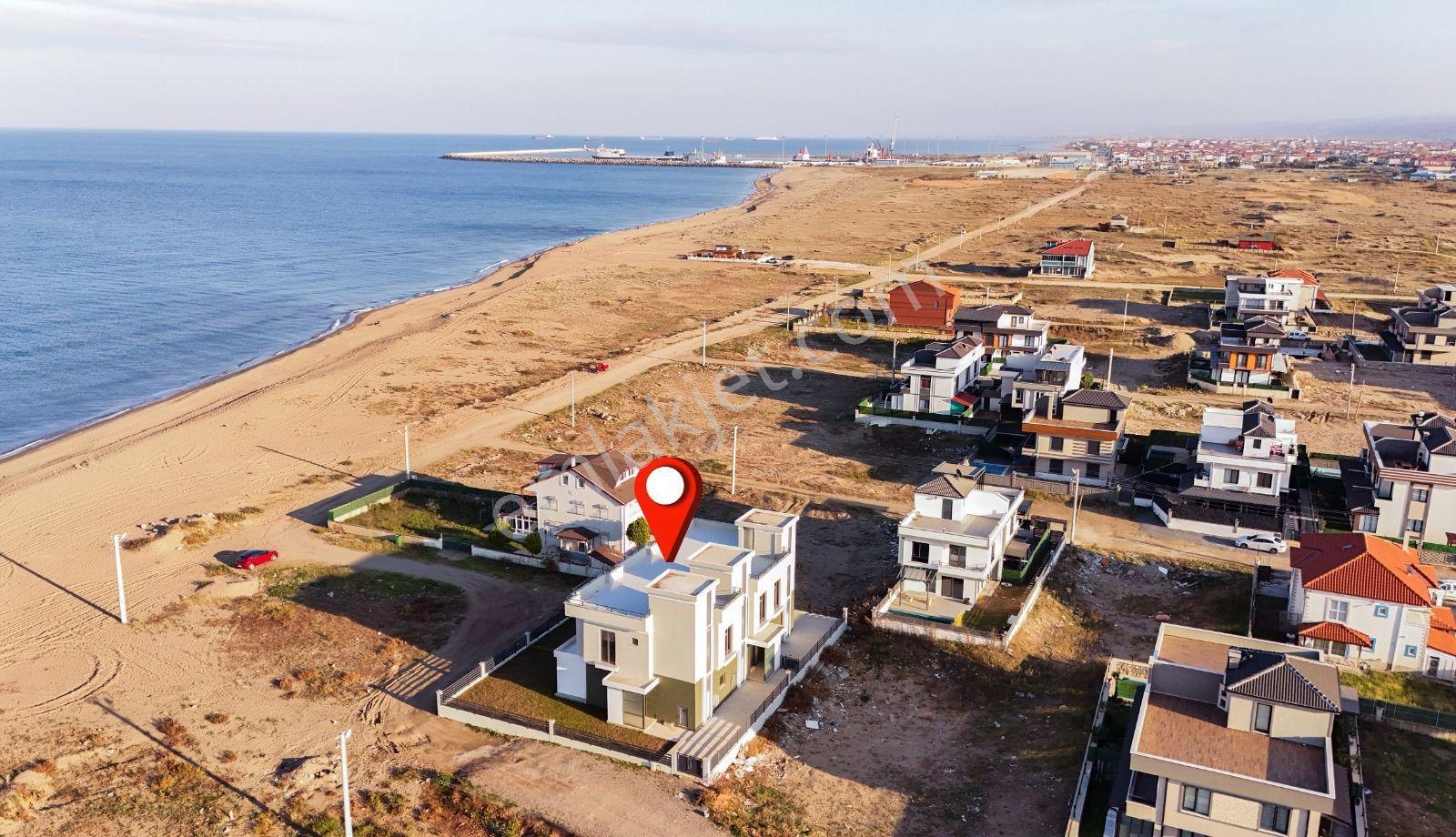 Karasu Yenimahalle'de Satılık Full Deniz Manzaralı Sıfır Villa - Görsel 32
