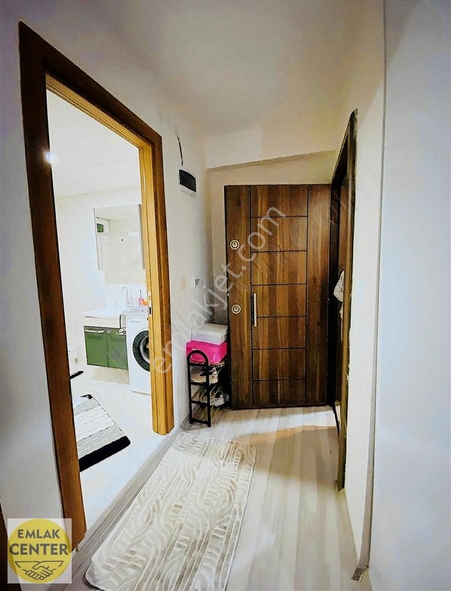 Yunusemre Muradiye Kiralık Daire Emlak Center'dan Muradiye Mah 1+1 Kiralık Eşyalı Daire