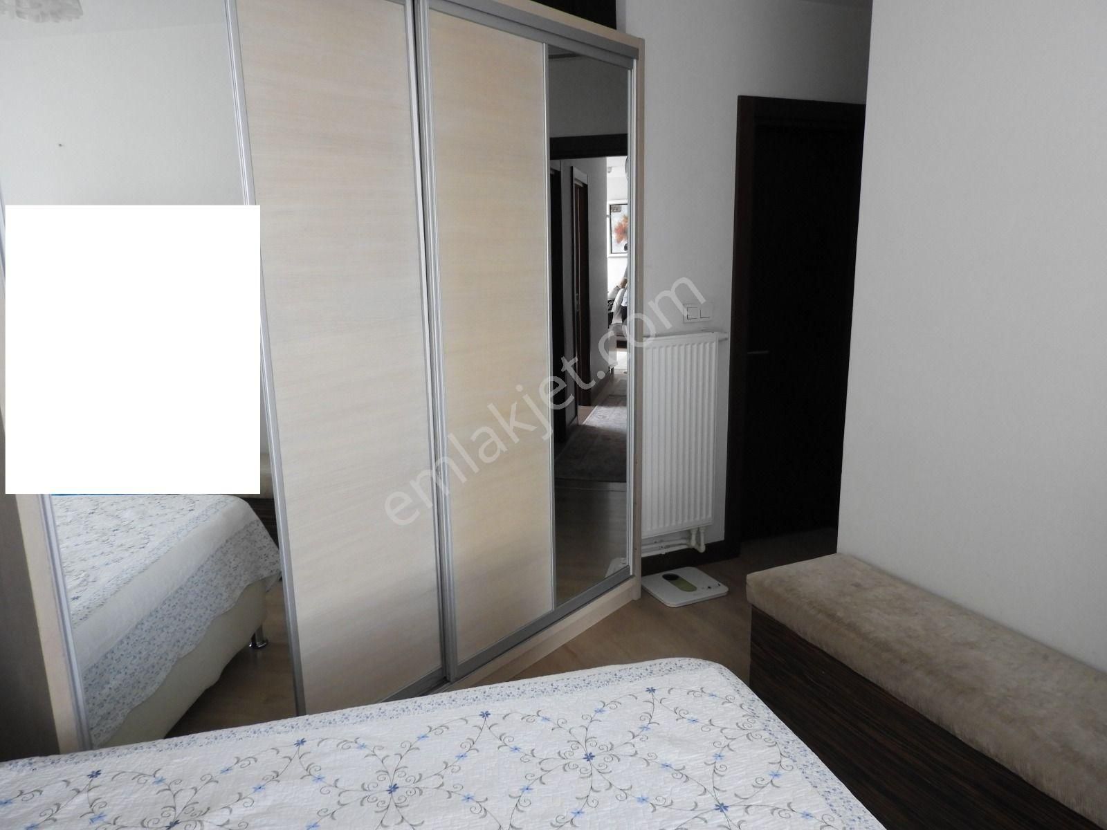 Ataşehir Örnek Denize Yakın Kiralık Daire Ataşehir Dumankaya 1+1 Eşyalı Kiralık Daire