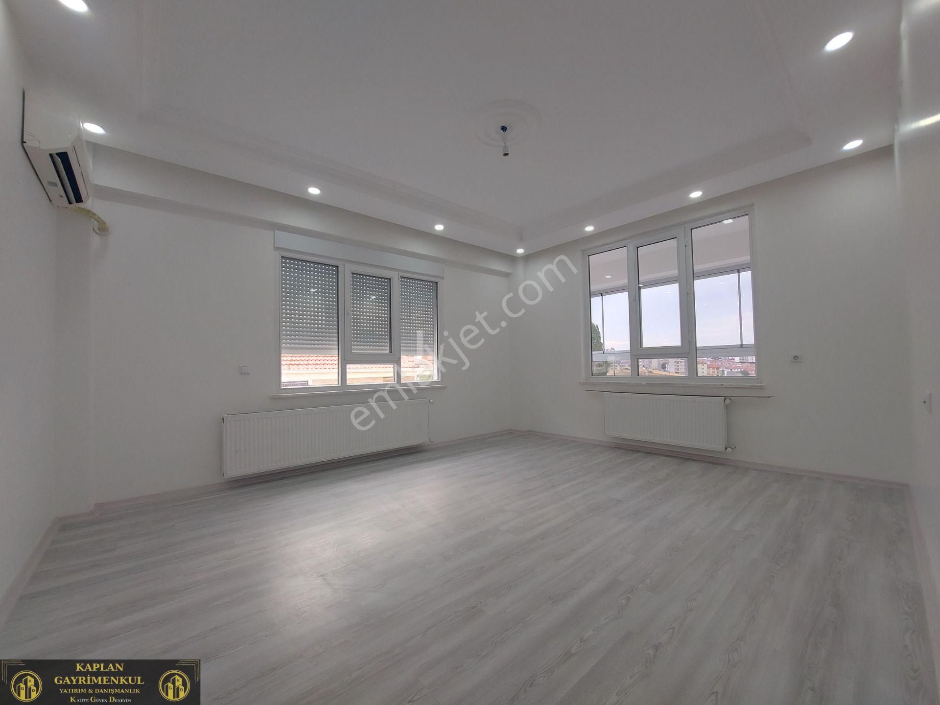 Odunpazarı Emek Satılık Daire Kaplan Gayrimenkul’den Emek Mah. Albayrak Cad. Yakını 2+0 92 M² Satılık Arakat Daire