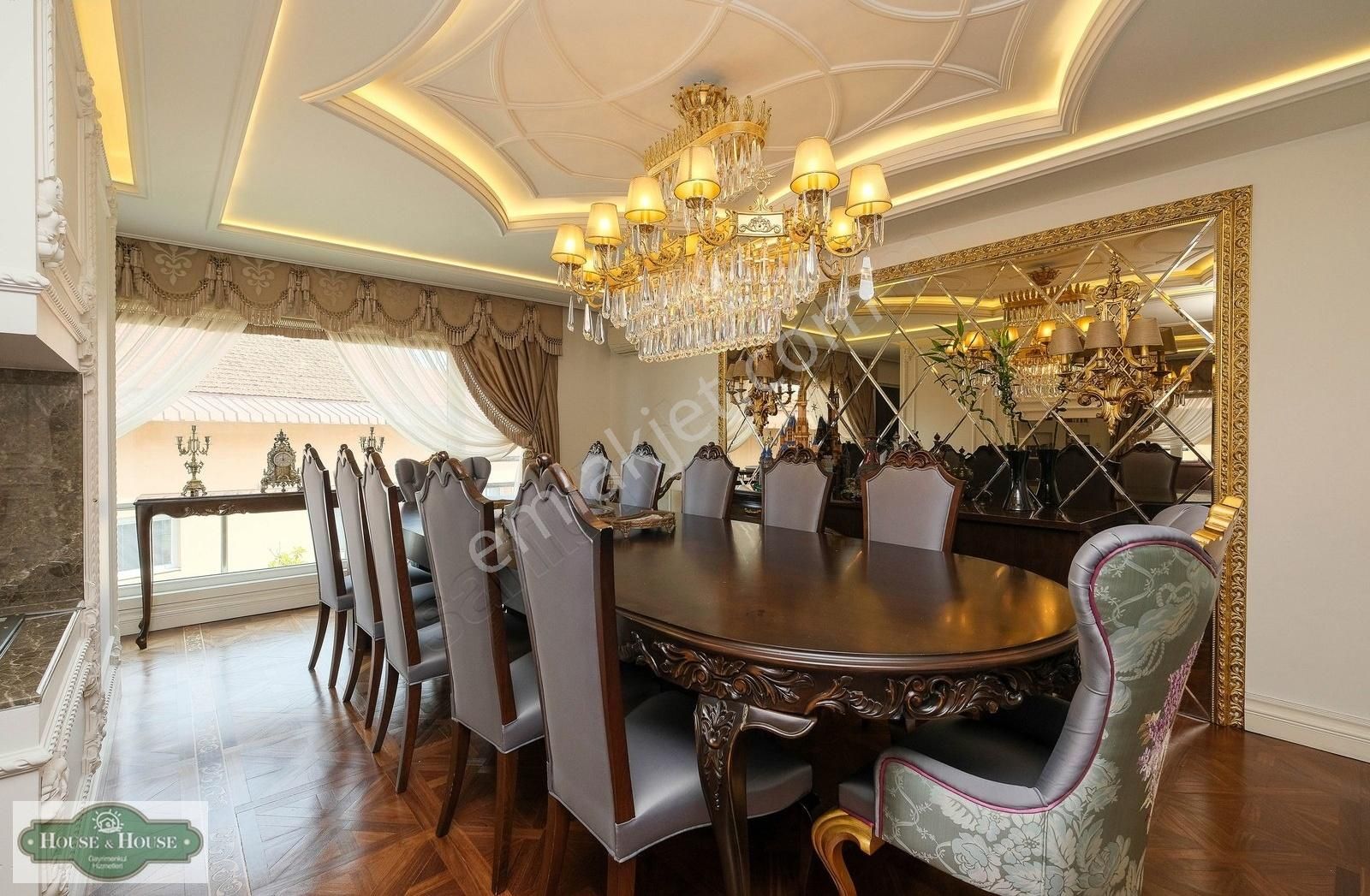 Ömür Sitesinde 5+1 250m Satılık Ultra Lüks Dubleks Daire - Görsel 7