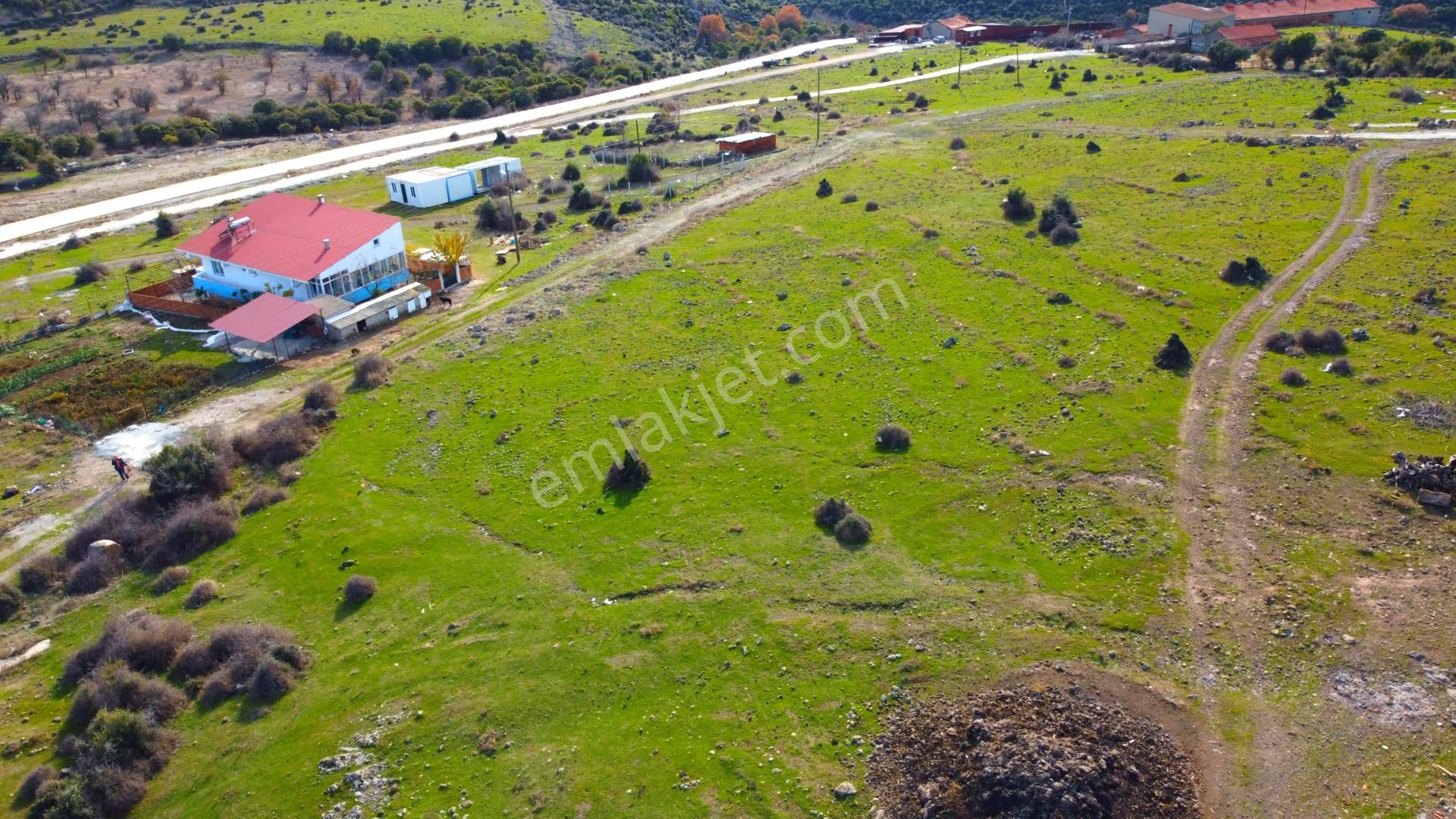 Ayvacık Hamdibey Satılık Konut İmarlı Çanakkale Ayvacık Hamdibey Mh. İmarlı 387 M2 Arsa