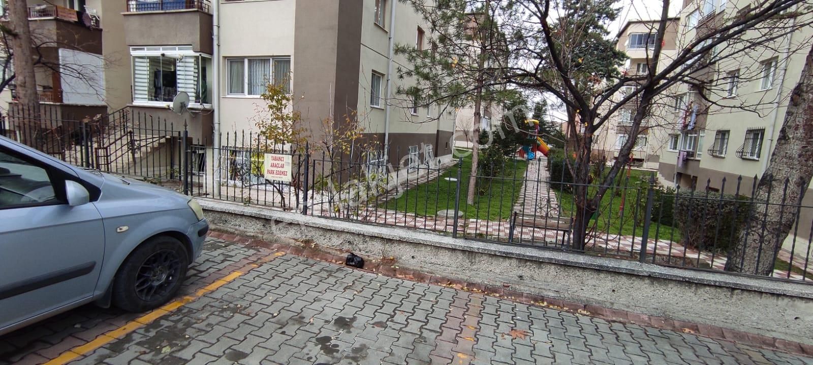 Sincan Osmanlı Satılık Daire 3+1 12 Cadde Kenarı Site İçerisinde Daire