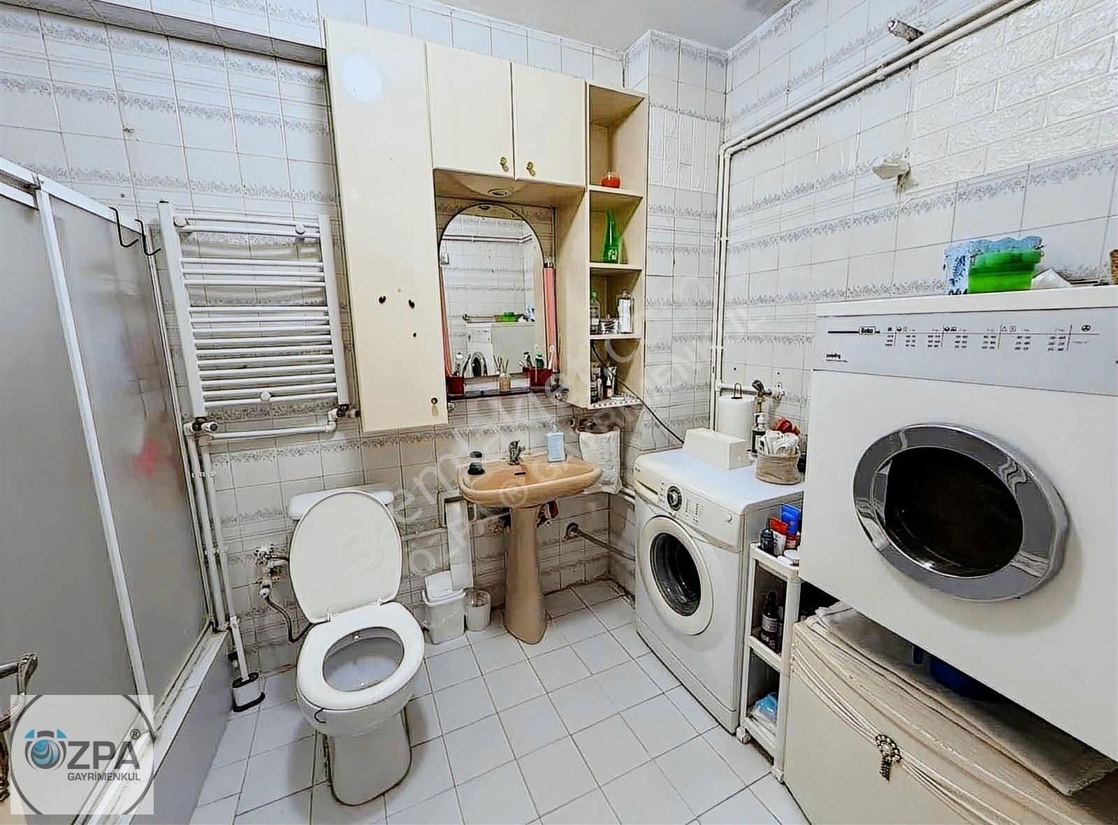 Bahçelievler Şirinevler Satılık Daire Özpa Gayrimenkul Şirinevler Mah. 4.kat 135 M² 3+1 Satılık Daire